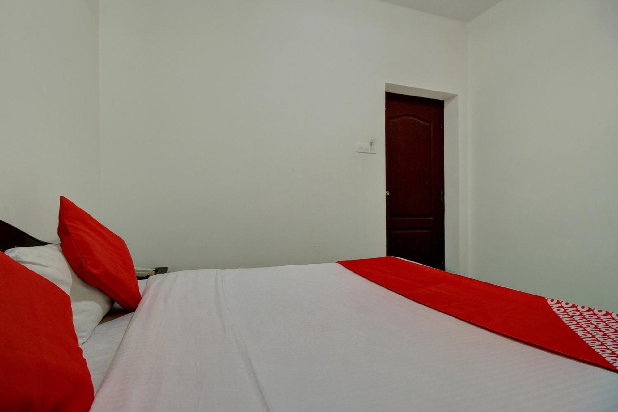 Hotel RJ Inn Kodaikanal Exterior foto